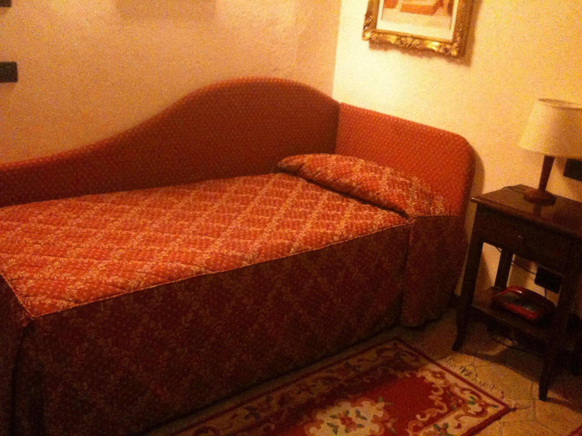 Country Hotel Poggiomanente Umbertide Buitenkant foto
