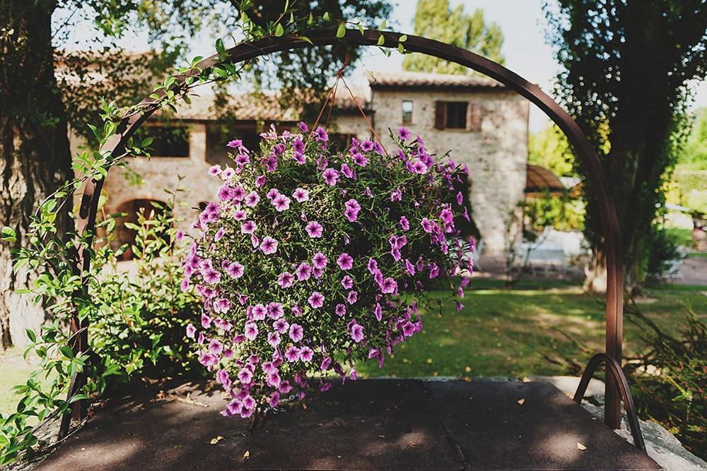 Country Hotel Poggiomanente Umbertide Buitenkant foto